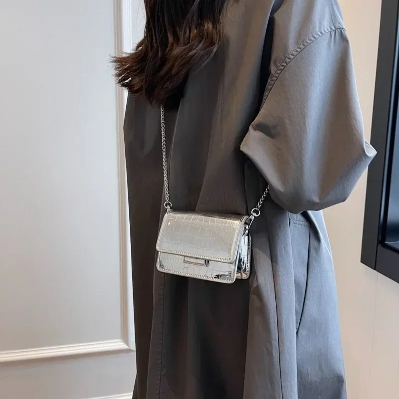 CarryCraft  Popular Versatile Chain Messenger Bag Fashion Mini Square Sling Bag