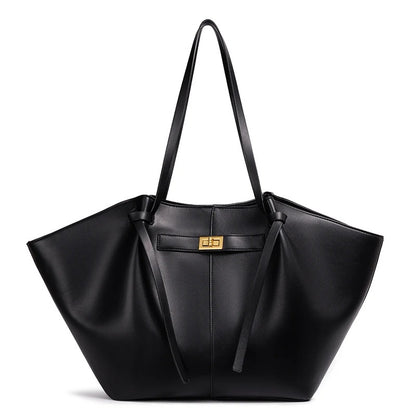 CarryCraft Lightweight Large Capacity 2025 New Bat-Shaped High Street Handbag European and American Style Trendy Single Shoulder Crossbody
